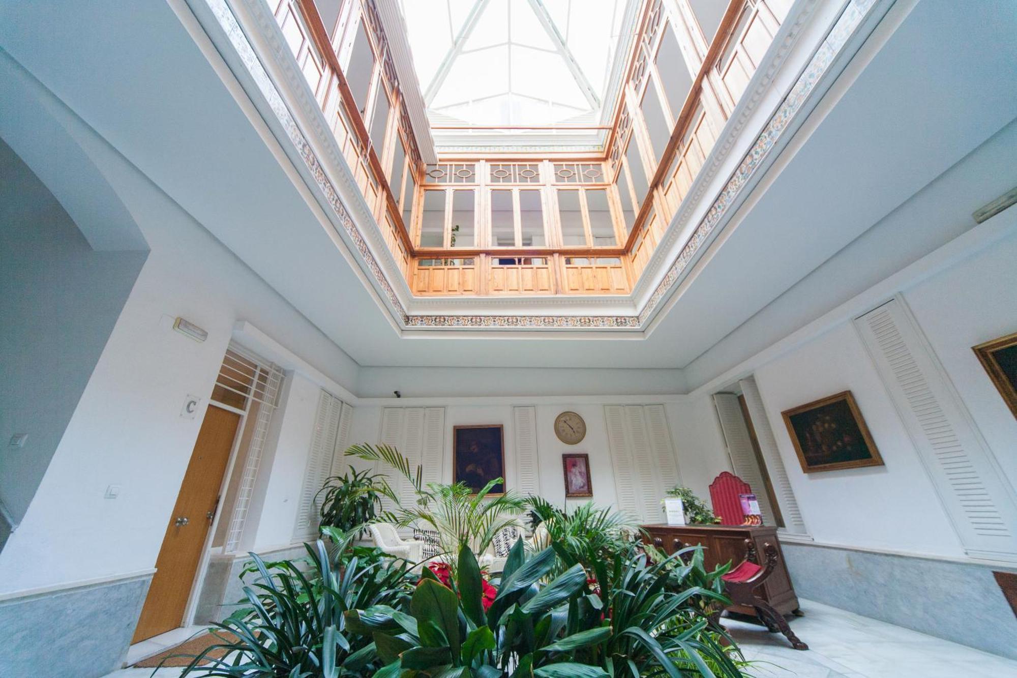 La Casa Del Conde De Gelves Apartments เซบีญา ภายนอก รูปภาพ